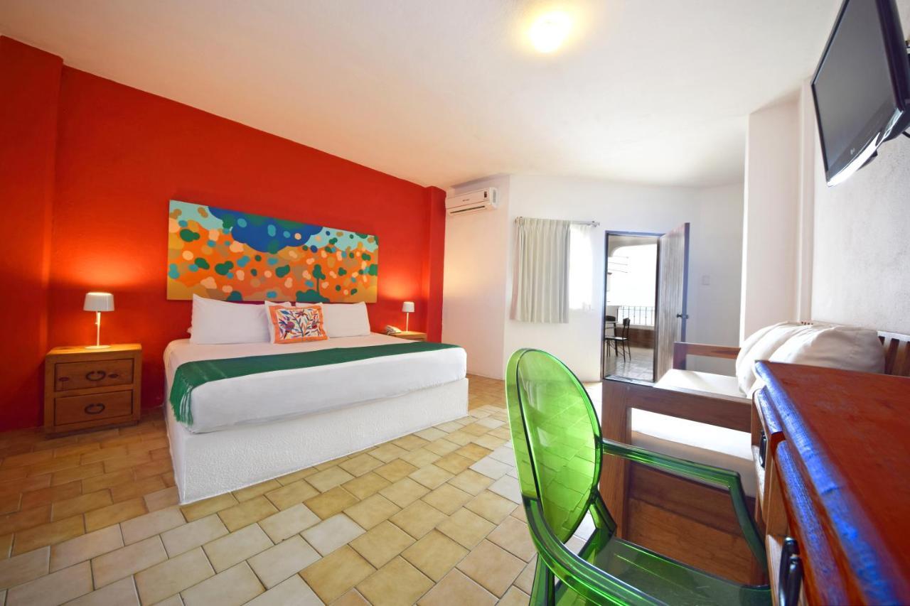 Emperador Vallarta Beachfront Hotel And Suites Puerto Vallarta Luaran gambar