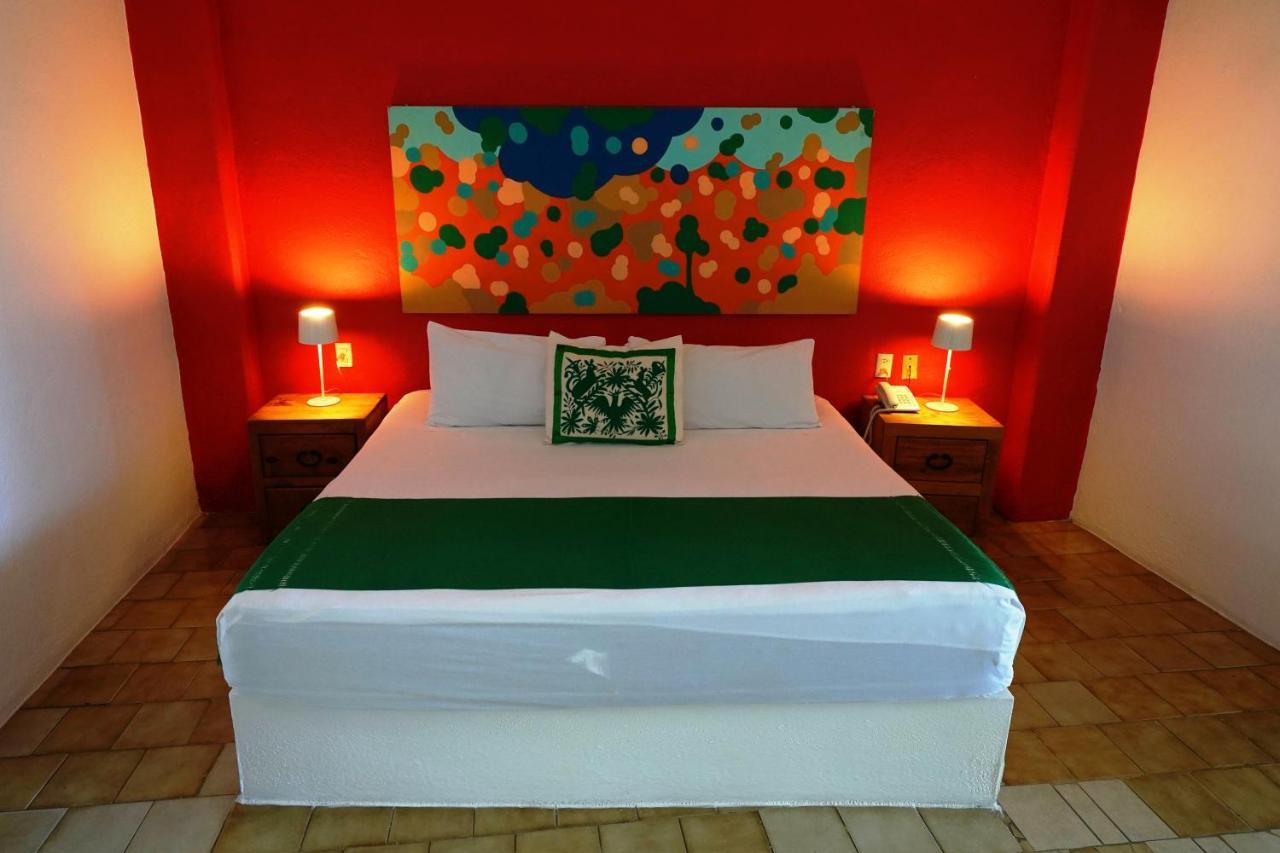 Emperador Vallarta Beachfront Hotel And Suites Puerto Vallarta Luaran gambar