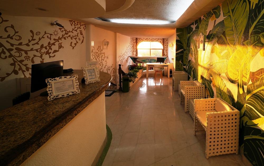 Emperador Vallarta Beachfront Hotel And Suites Puerto Vallarta Luaran gambar